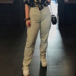 khaki/off white high rise bill blass pants!!
